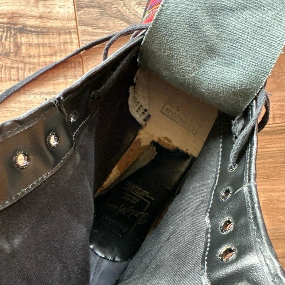 Gripfast 20-eye Steel Toe Boots England Tartan Plaid Red Size 10.5-11M 11.5-12W - Picture 9 of 10